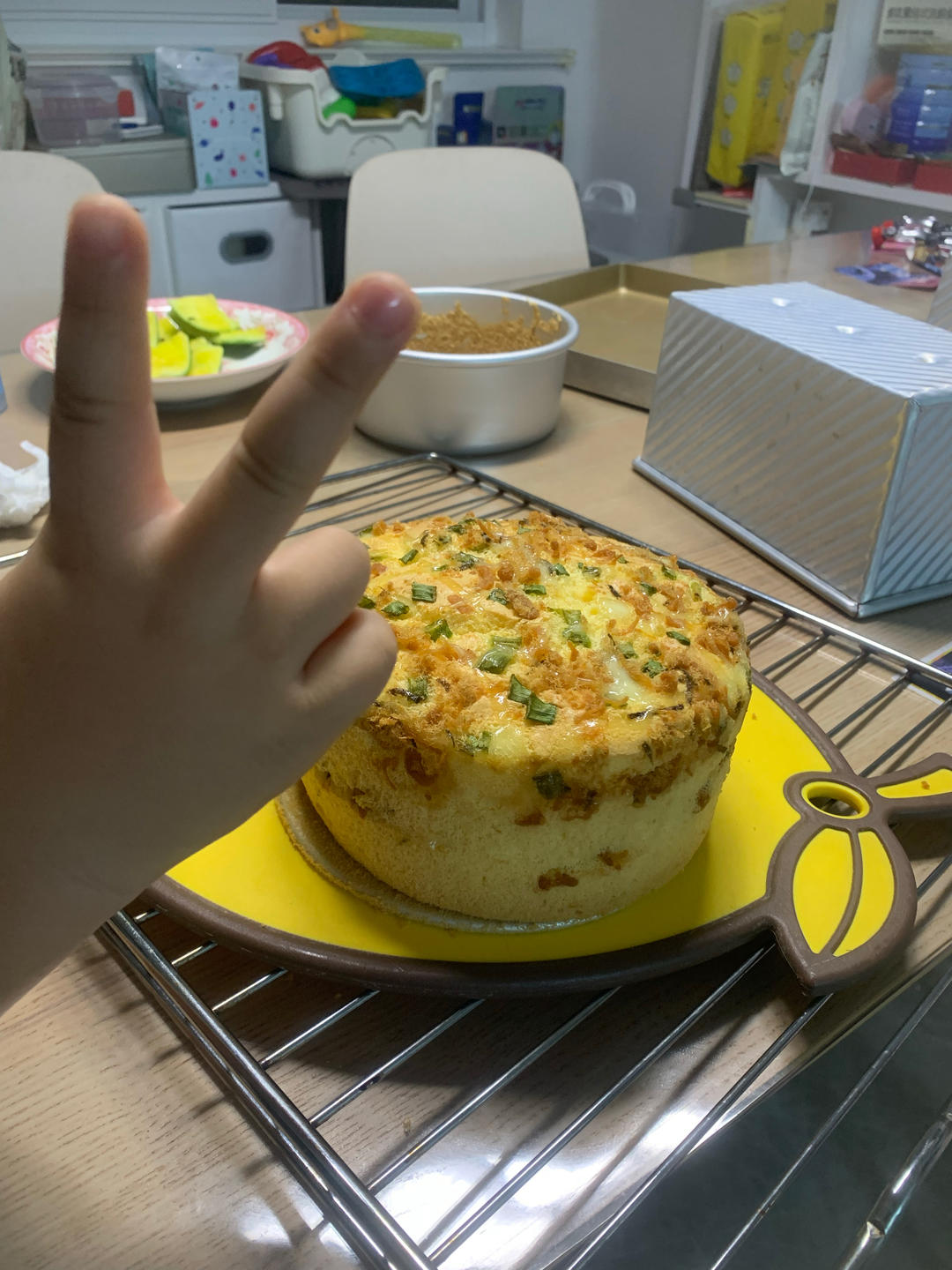 新手也能做的爆浆肉松蛋糕🍰