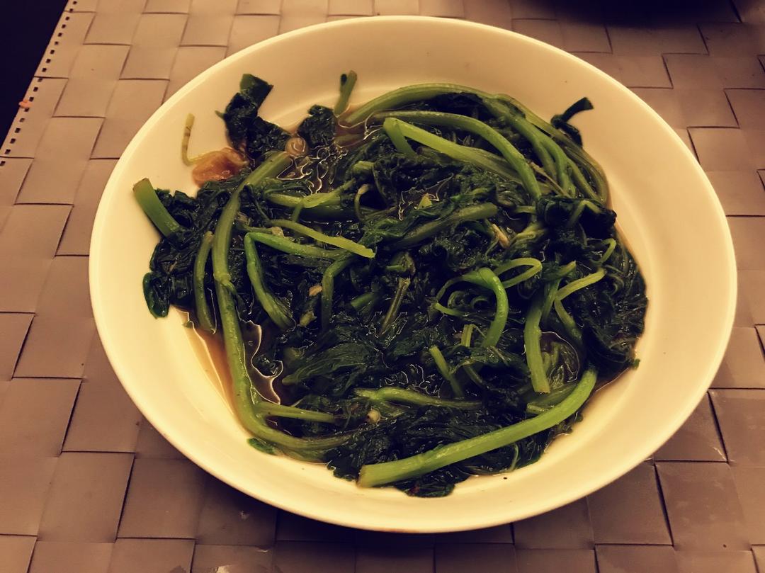 炒苋菜