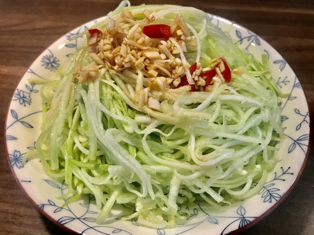 一定要试试的清新爽口凉拌西葫芦