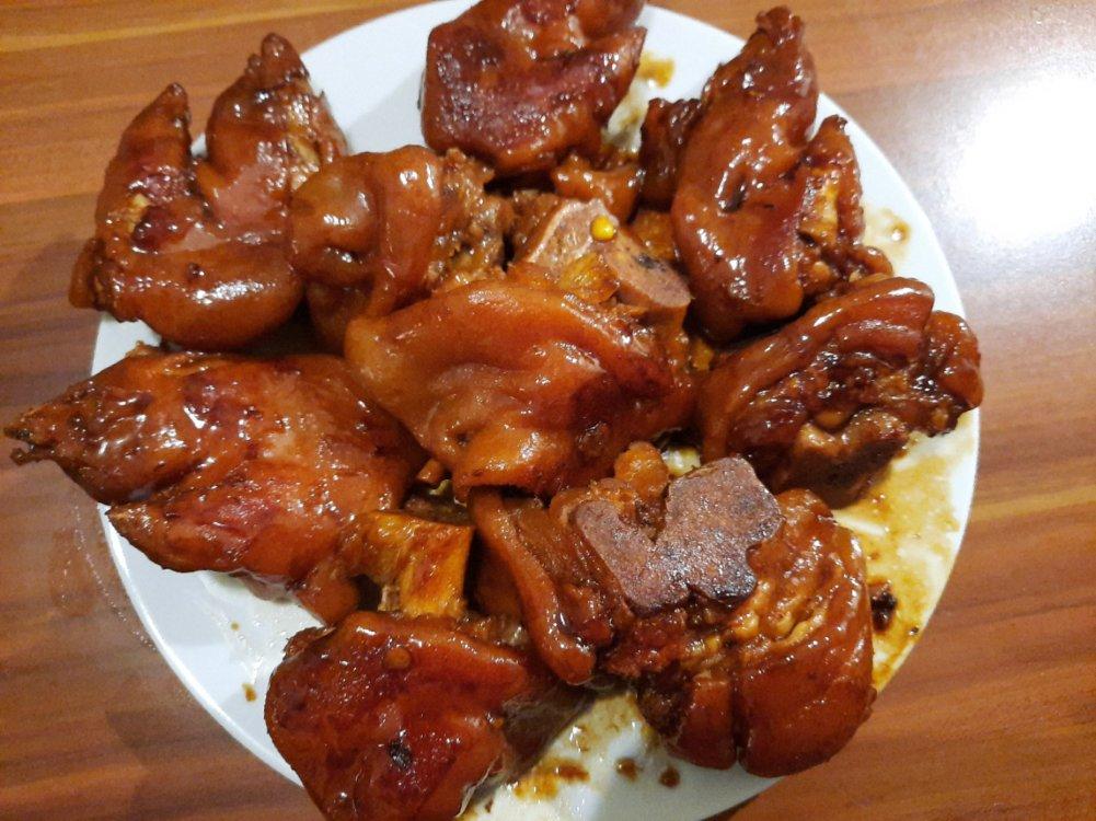 美味的家常菜：红烧猪蹄