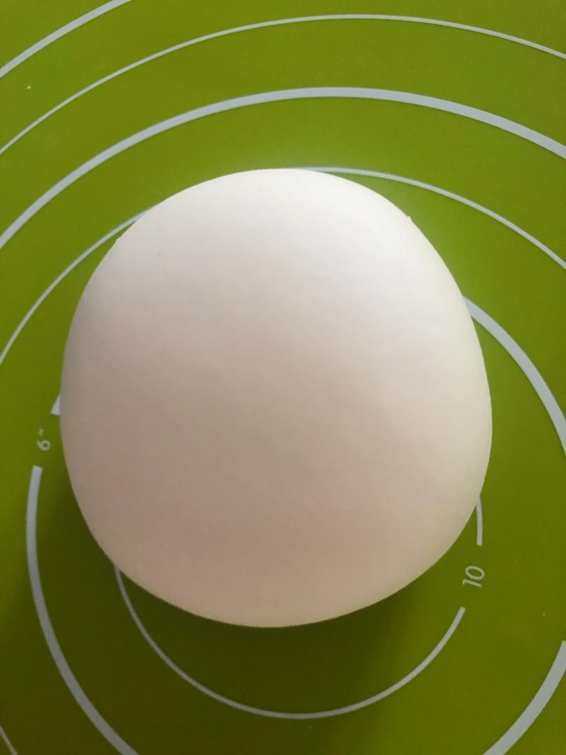 又美又暄软的——豆沙包！