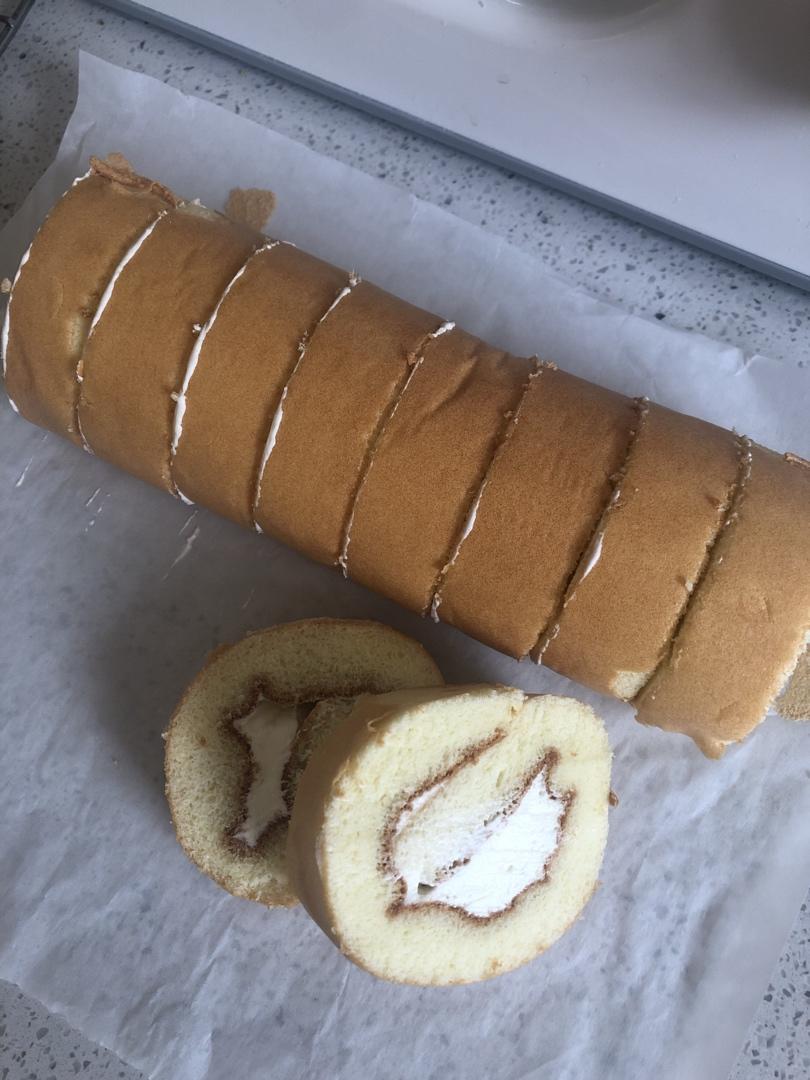 【视频食谱】原味基础蛋糕卷