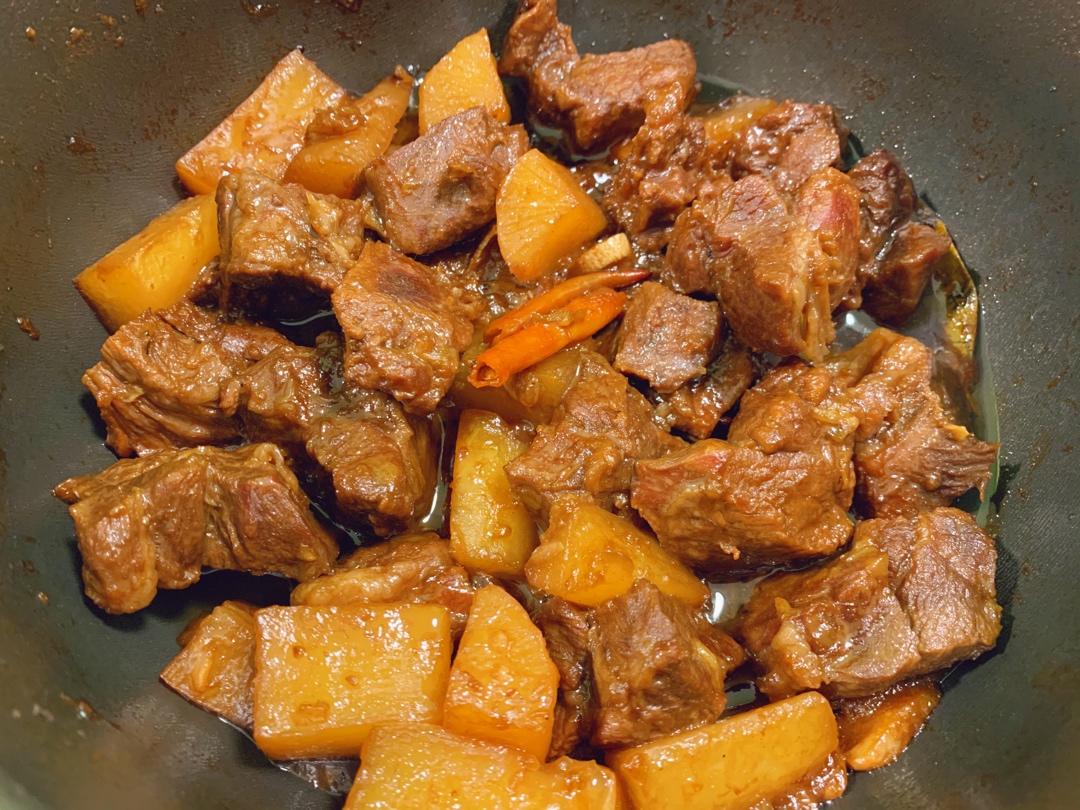 【红烧羊肉煲】
