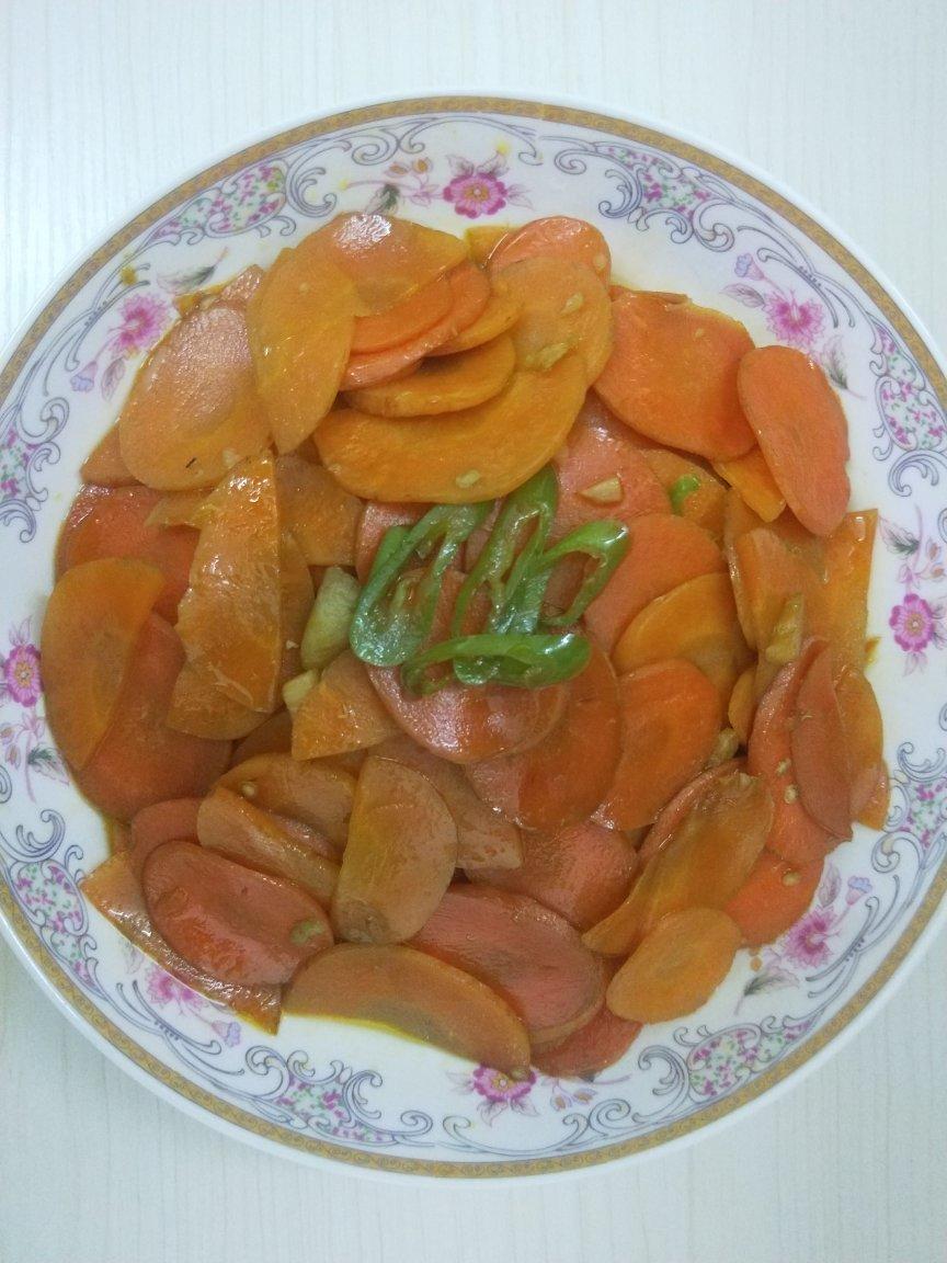 清炒胡萝卜片