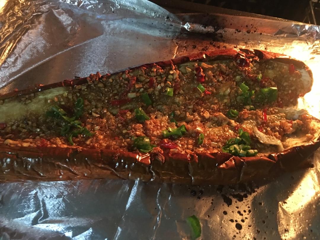 CC招牌菜销魂烤茄子，百吃不厌！