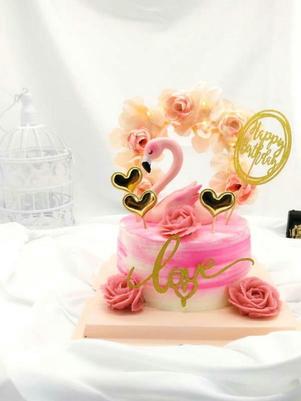 超火火烈鸟粉色渐变色生日蛋糕抹面