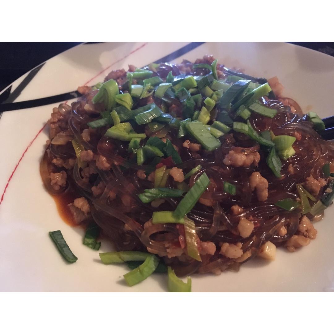 蚂蚁上树