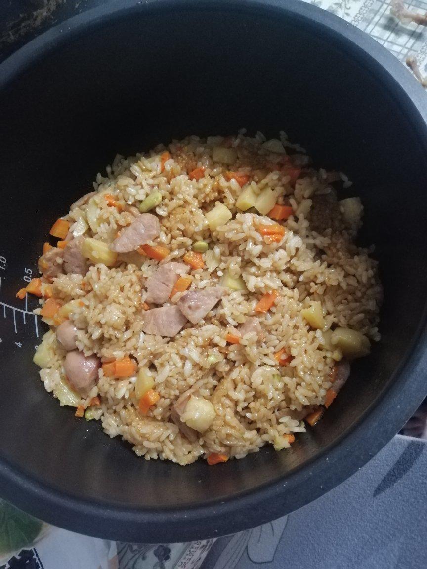 适合老人小孩吃的电饭锅煲仔饭