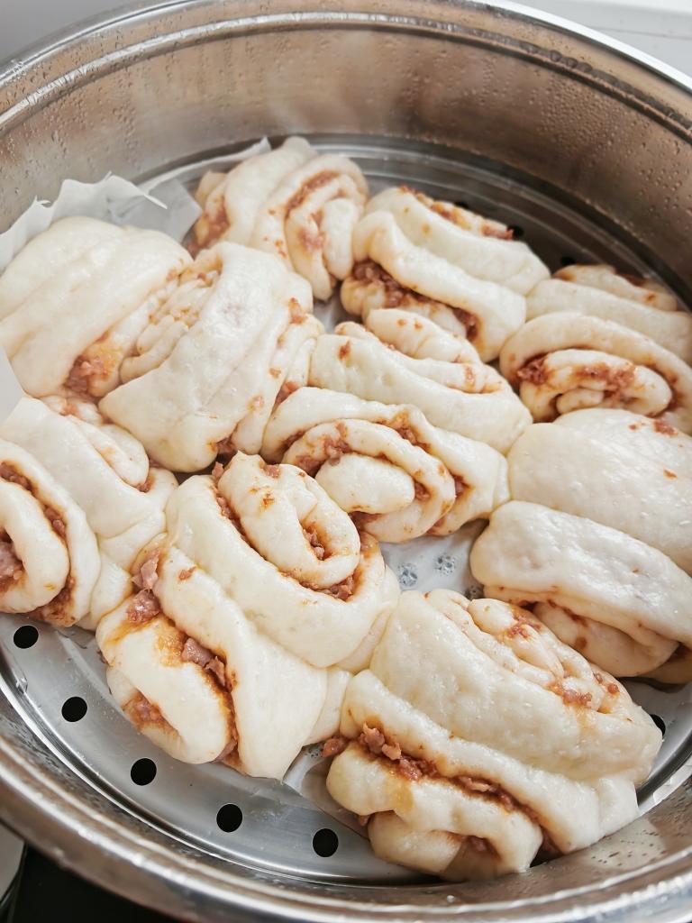 肉沫花卷（一次发酵）