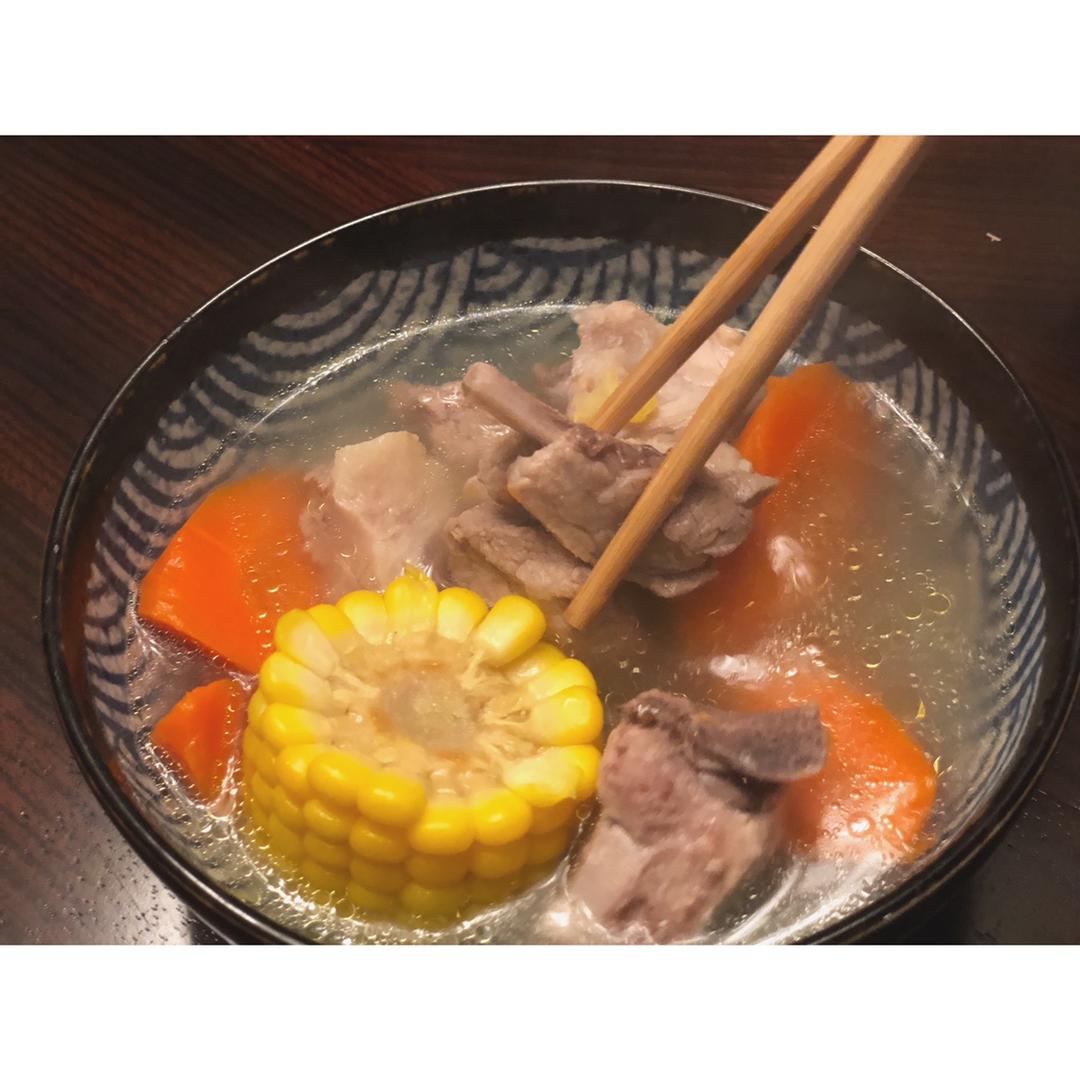 玉米排骨汤