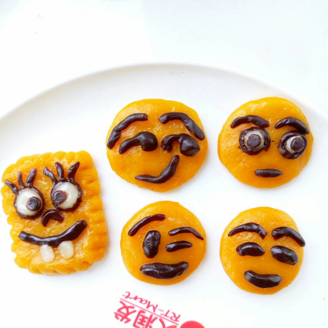 emoji表情包饼干的全部作品