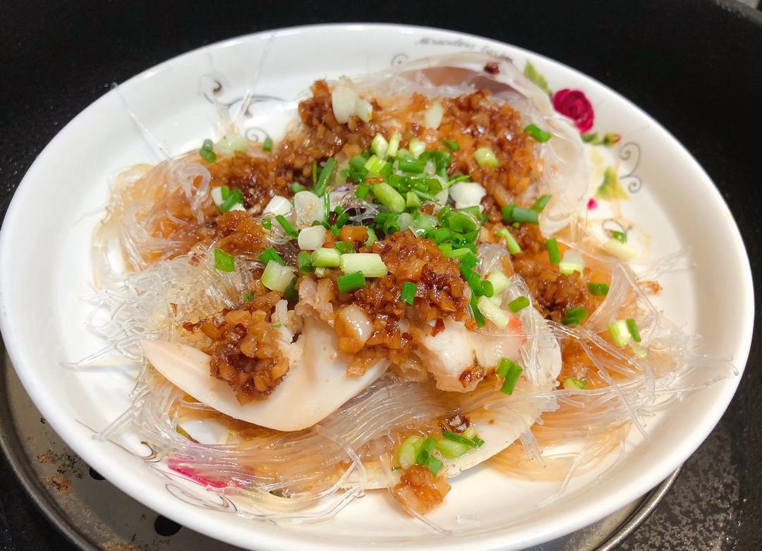 蒜蓉粉丝蒸扇贝