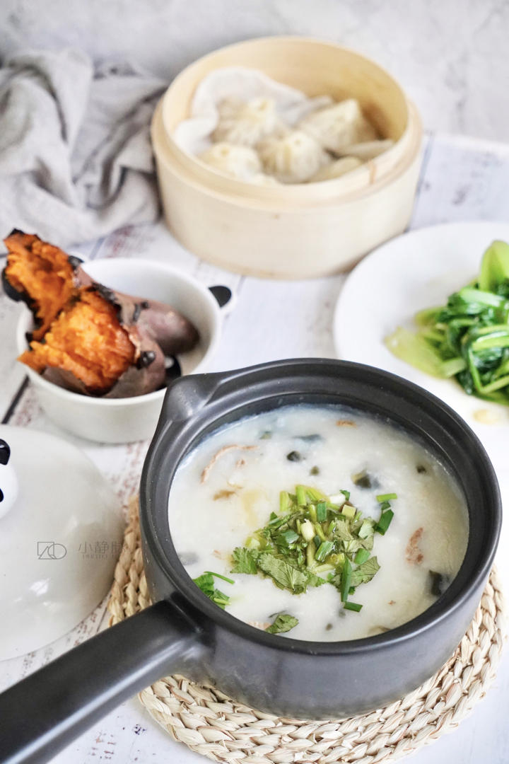 十五分钟快手之香滑皮蛋瘦肉粥(附五分钟电饭煲电压力锅更快捷方法)
