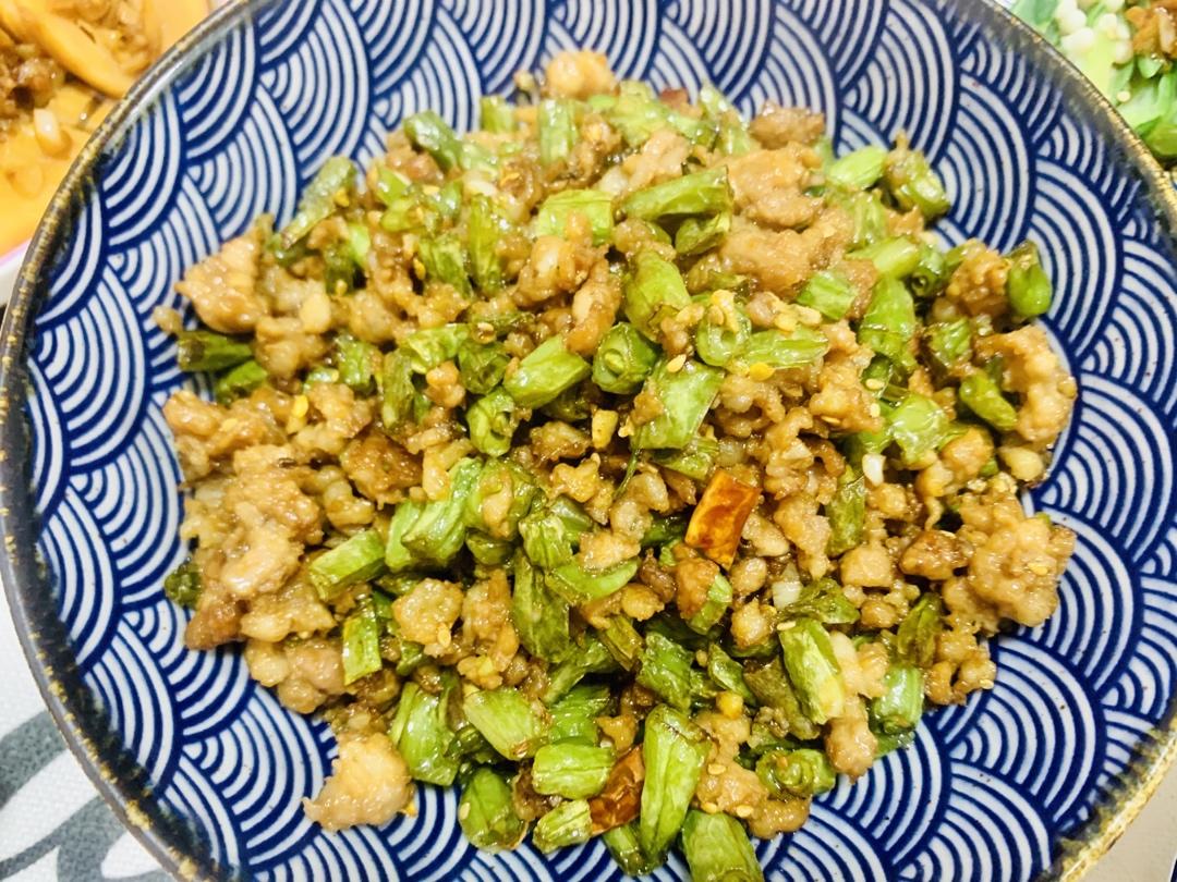 豆角肉末下饭菜