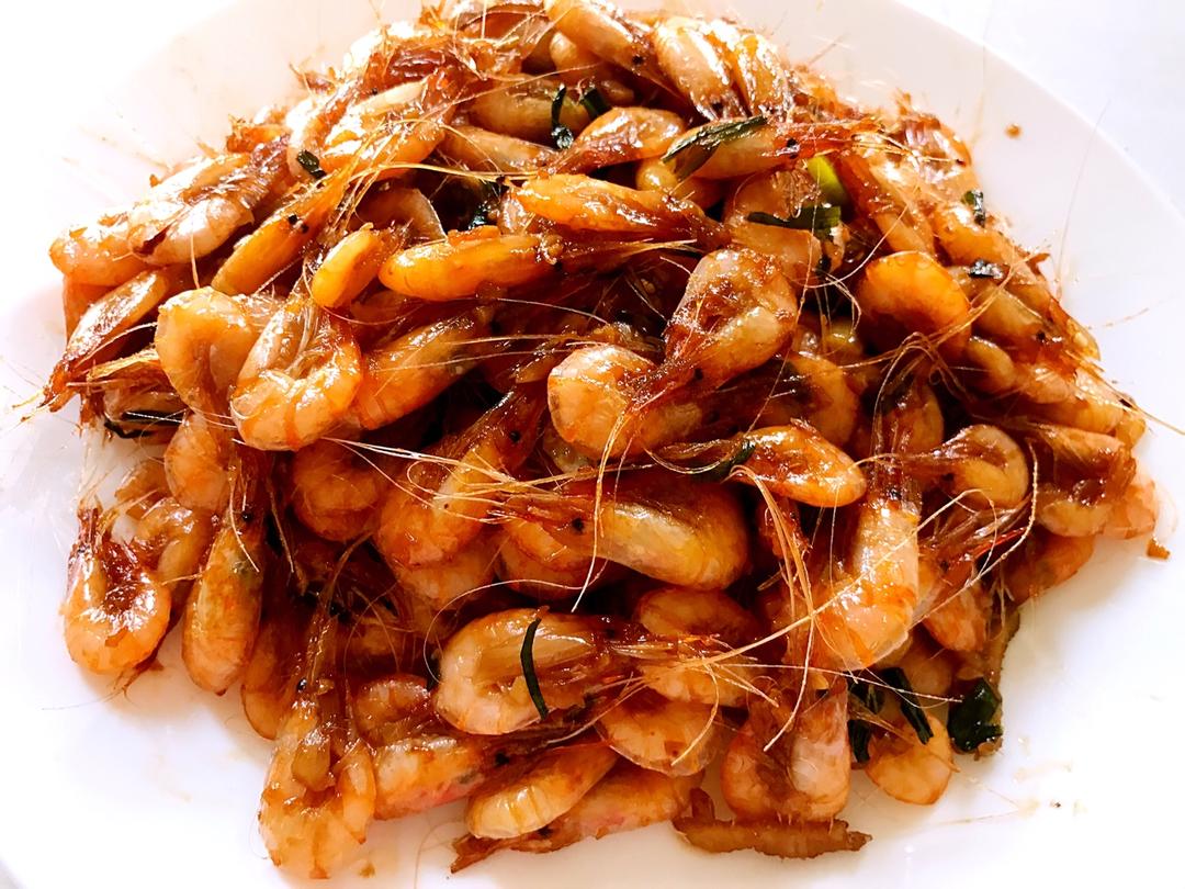 璐璐12345做的油爆白米虾