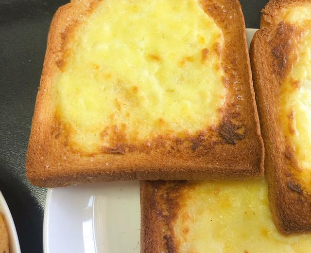 奶油奶酪爱好者的…极简烤面包片
