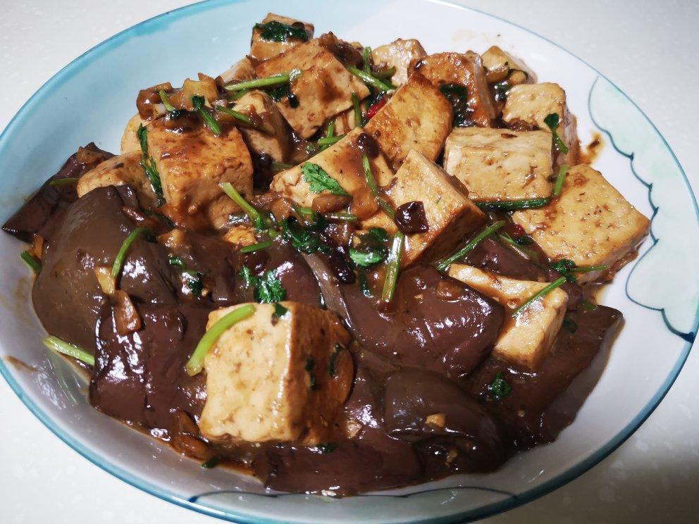 鸭血豆腐