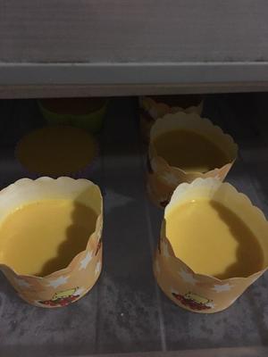 芒果奶昔冰沙的做法 步骤3