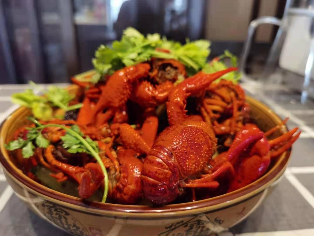 麻辣小龙虾～夏日限定的做法