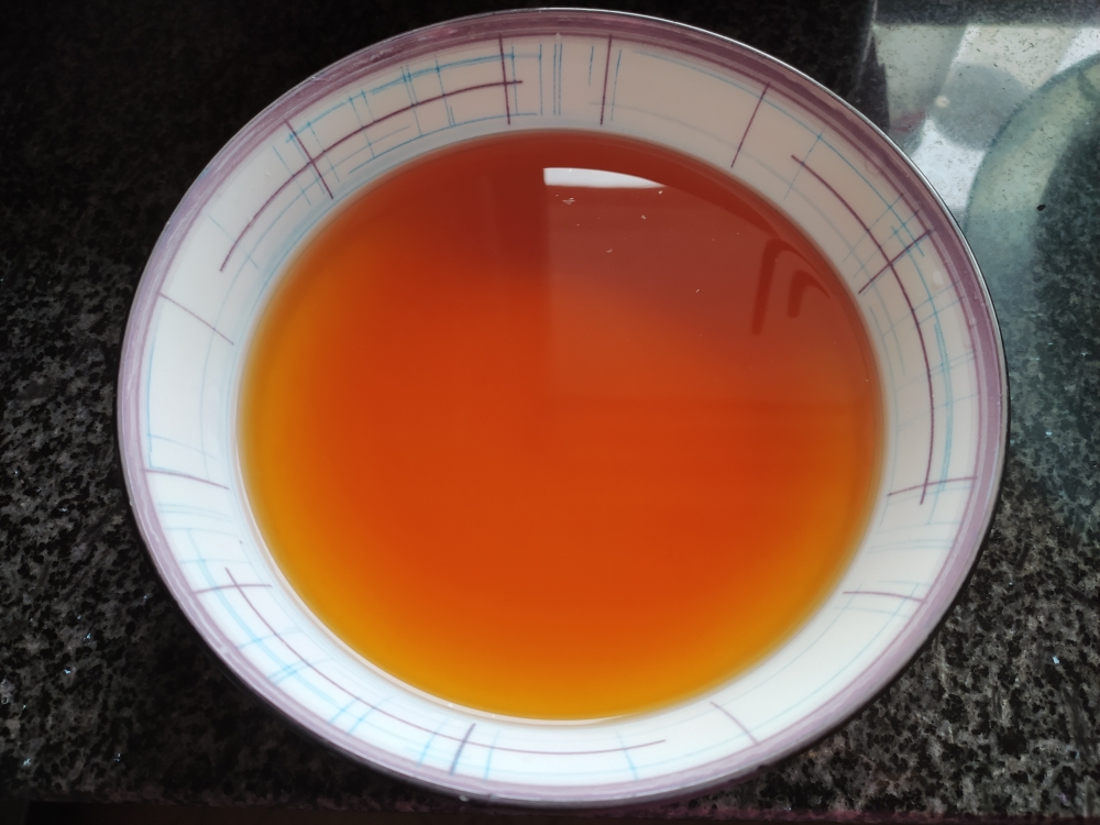[夏日甜品]秒杀冰红茶的柠檬红茶（消耗柠檬膏片）附送茶冻撞奶的做法