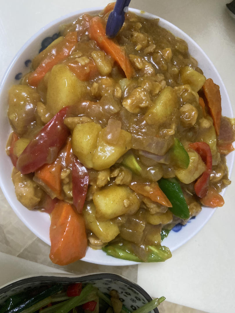 土豆咖喱鸡肉