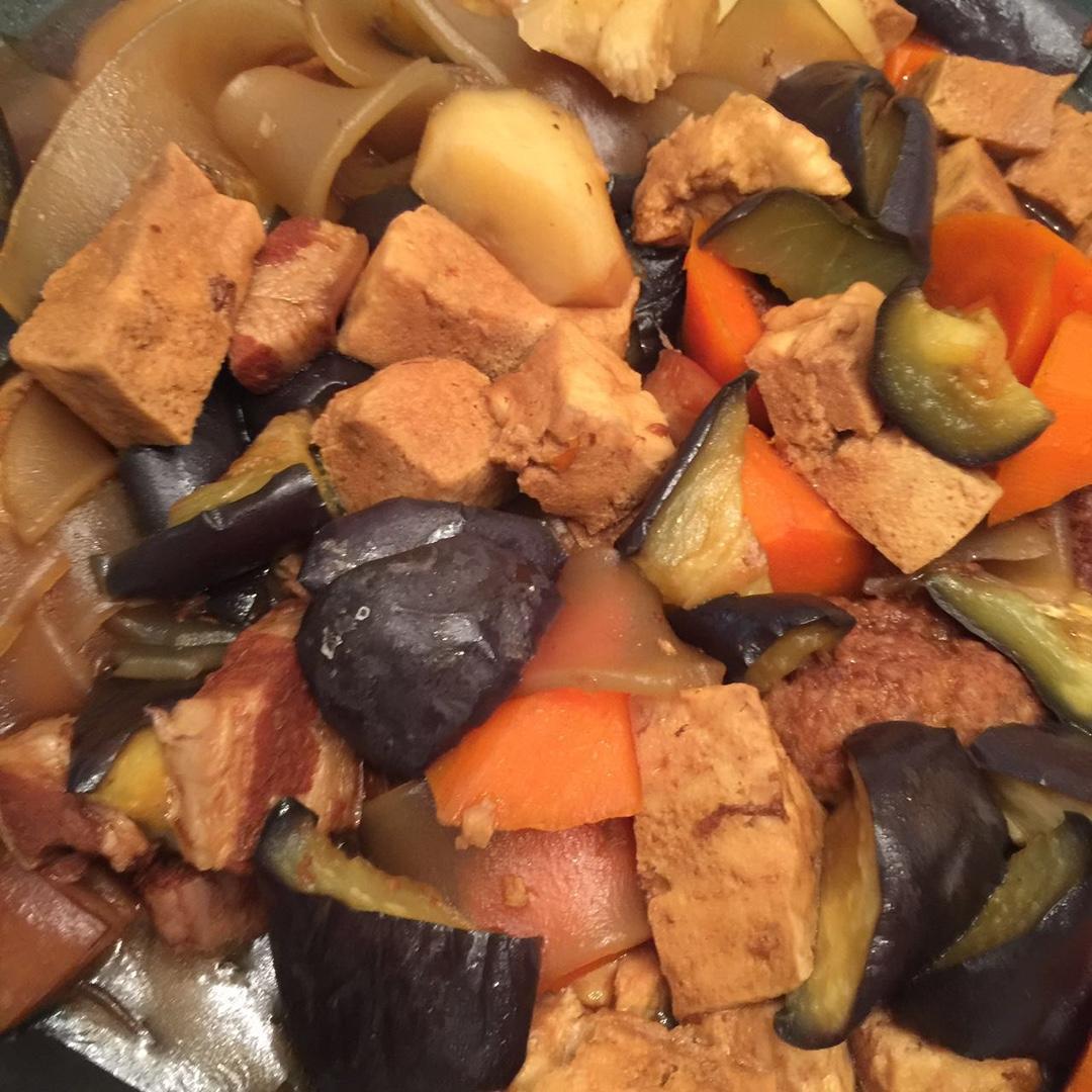 没有灵魂的豪放派东北乱炖