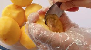 自制0添加0防腐剂 黄桃罐头🥫的做法 步骤3