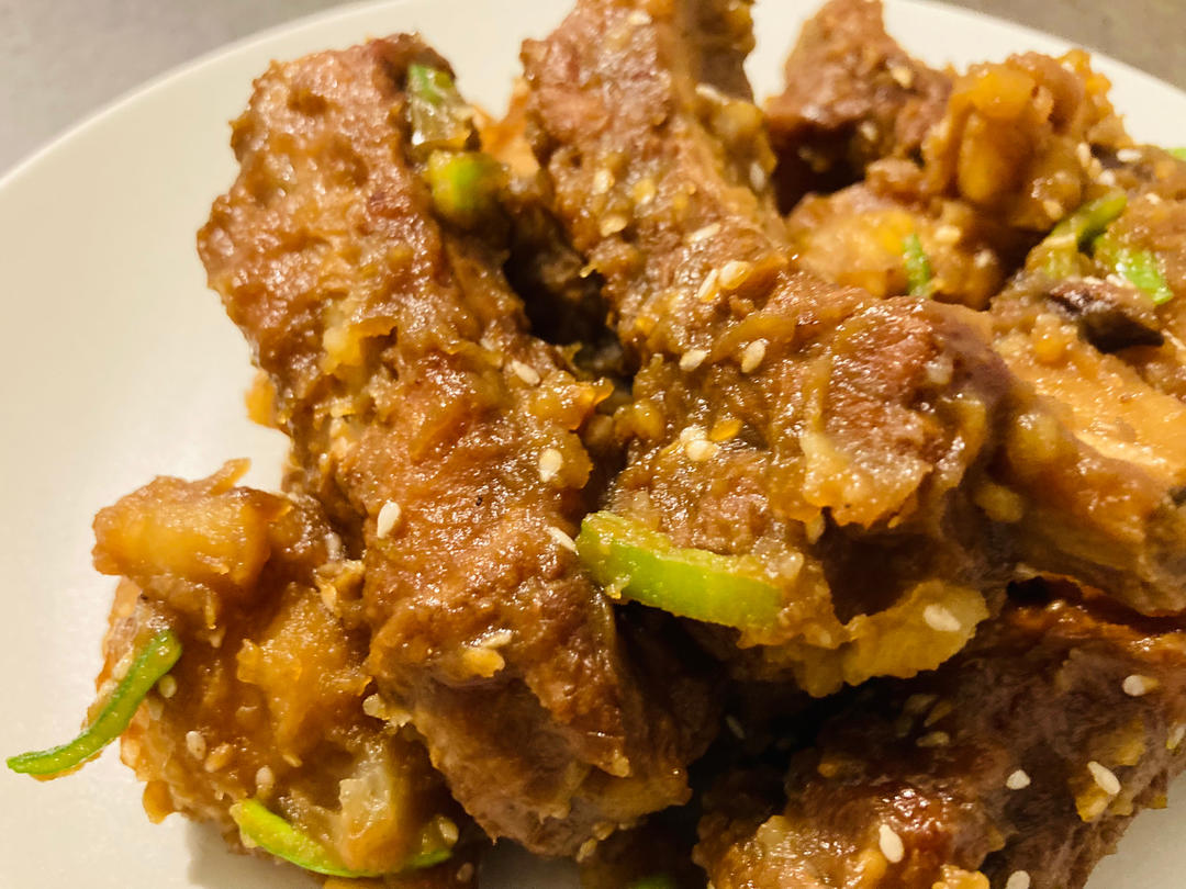 不焯水不放油的家常红烧肉