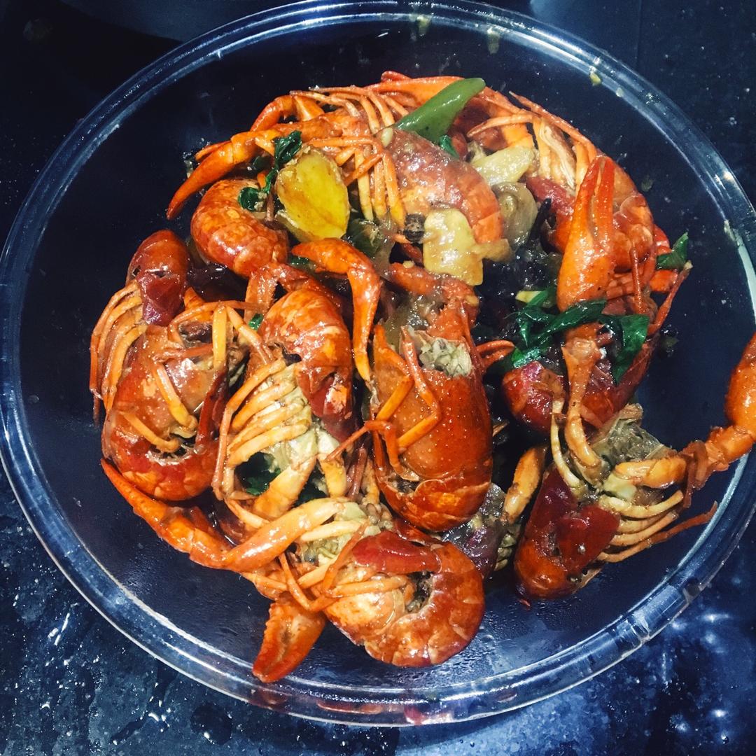 麻辣小龙虾