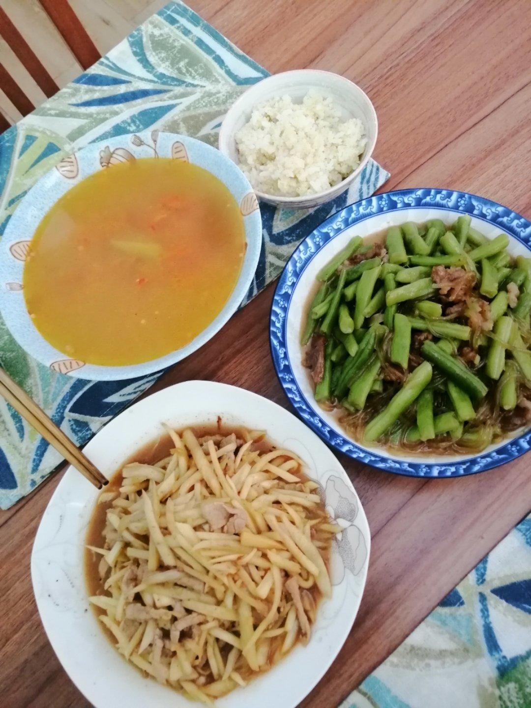 茭白炒肉丝