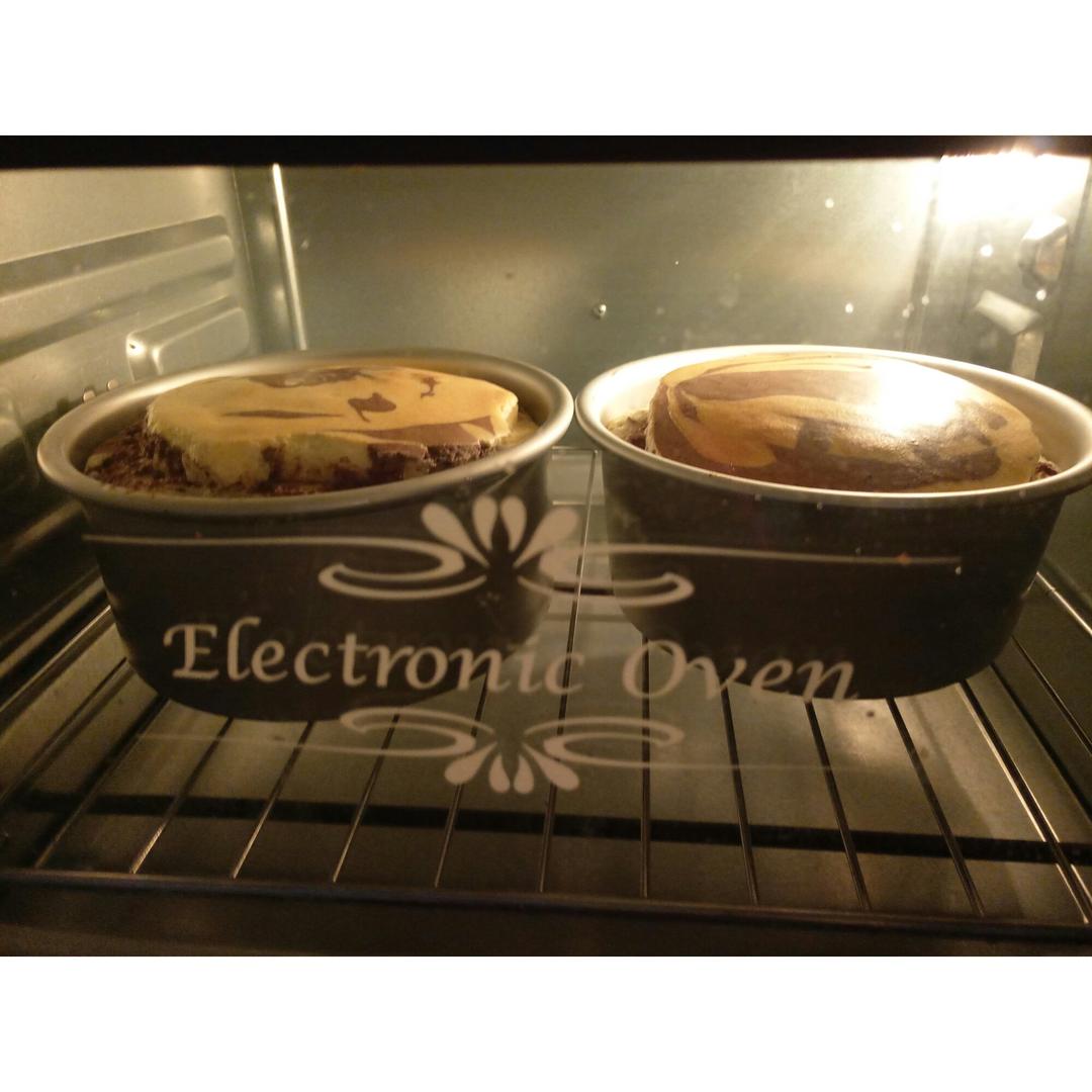 6寸酸奶斑马纹蛋糕