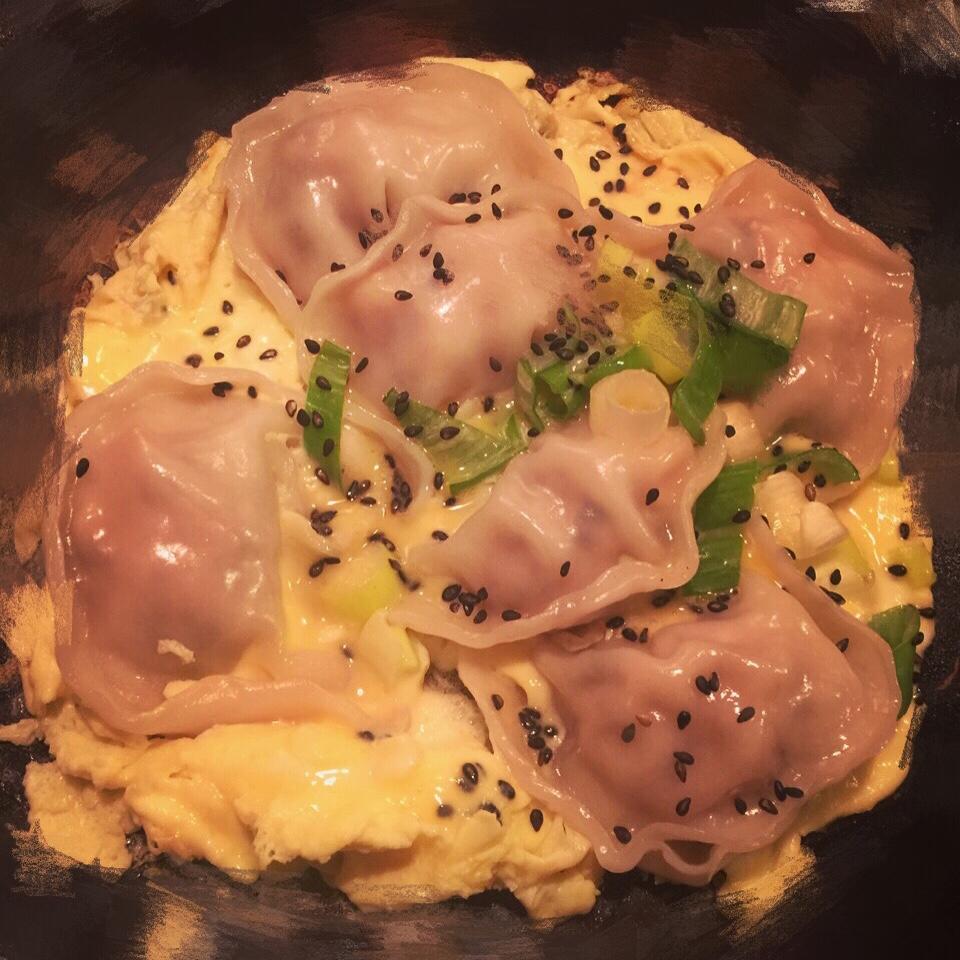 抱蛋煎饺