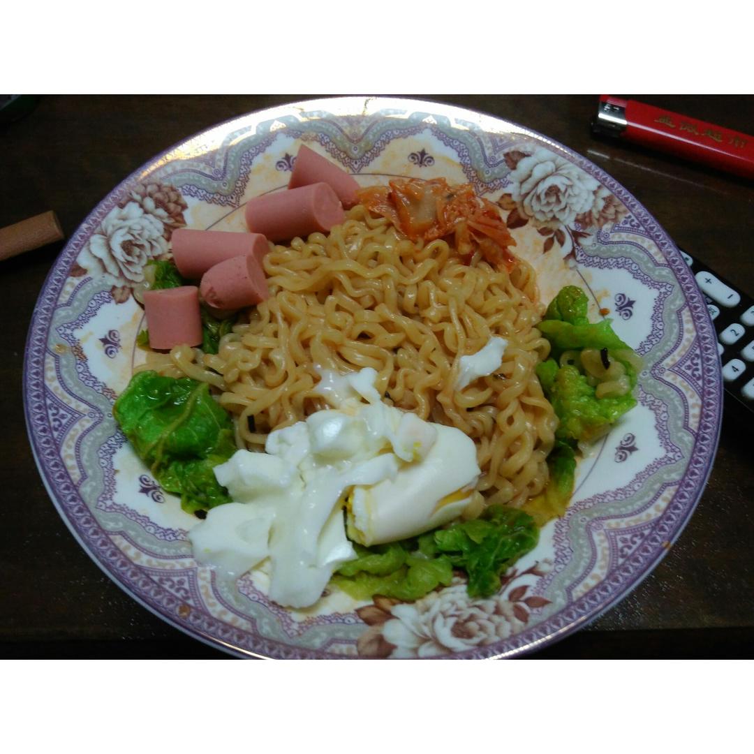 火鸡面（辣鸡面）