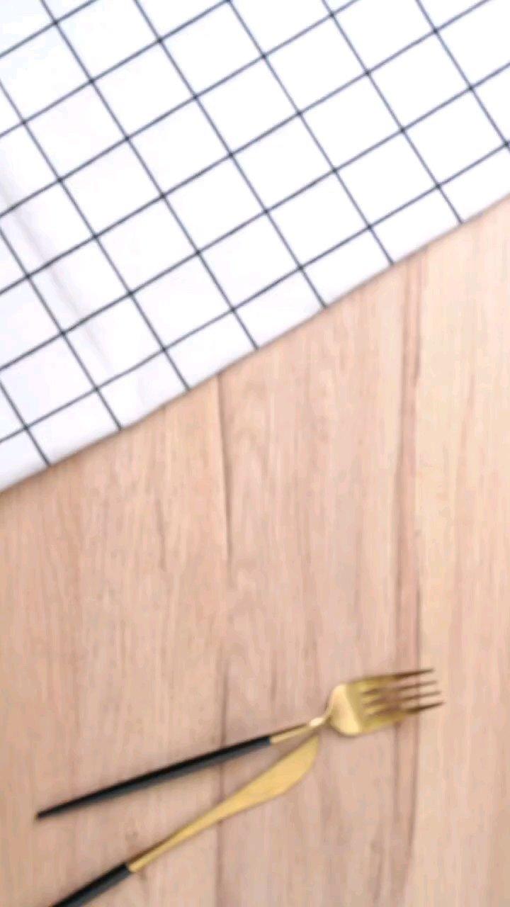 手抓饼热狗酥