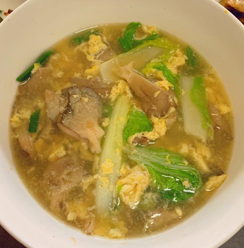 平菇鸡蛋汤