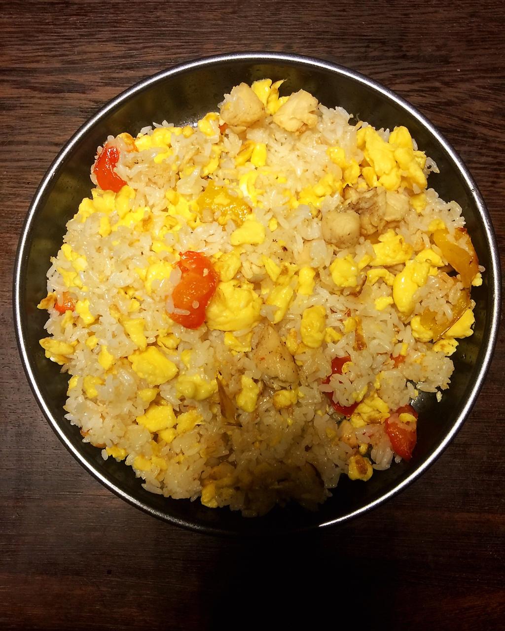 我爱王木木做的彩椒鸡胸蛋炒饭