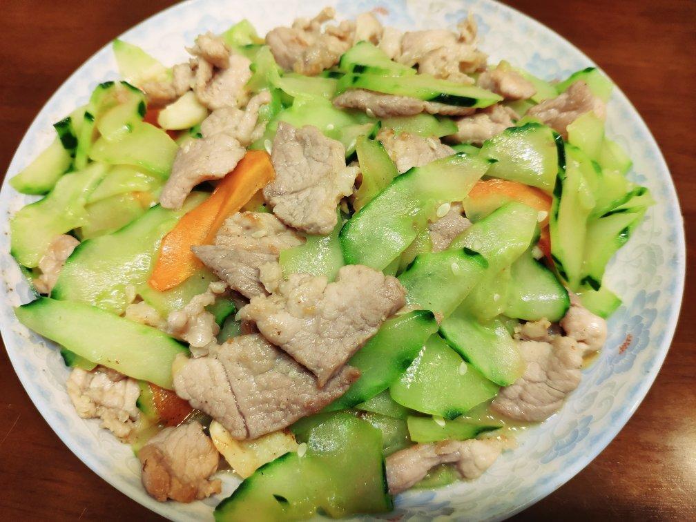 脆黄瓜炒肉