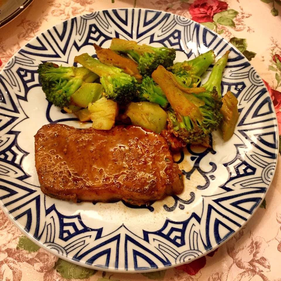 煎牛排