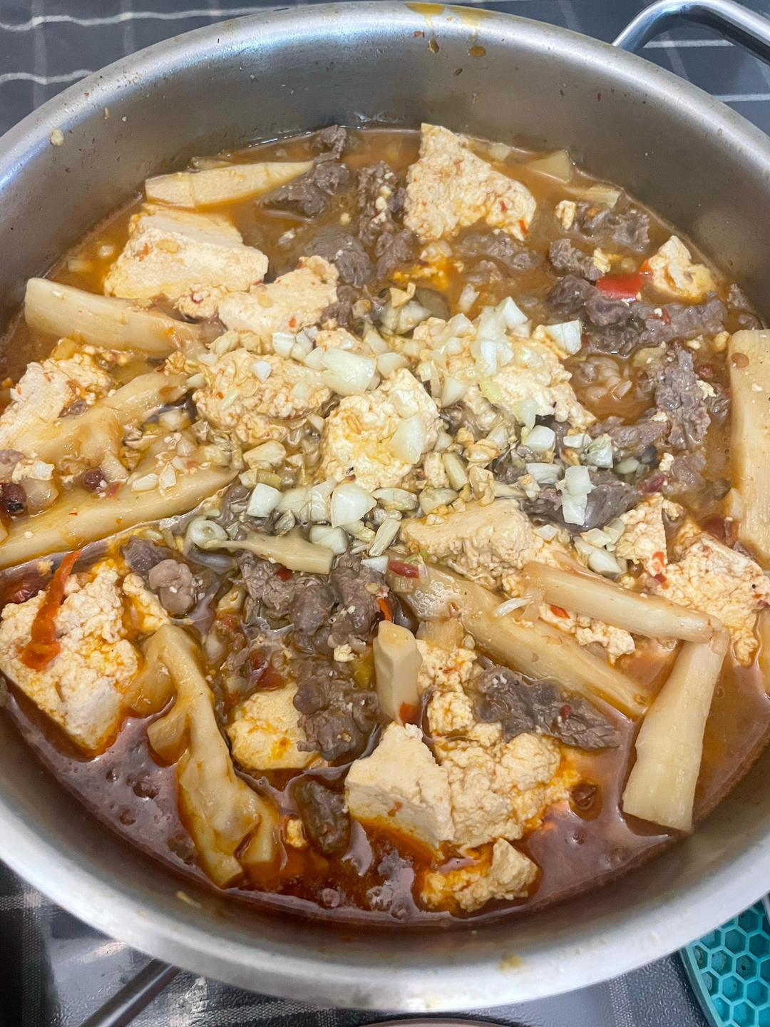 火辣辣夏日-江湖川菜-豆花牛肉