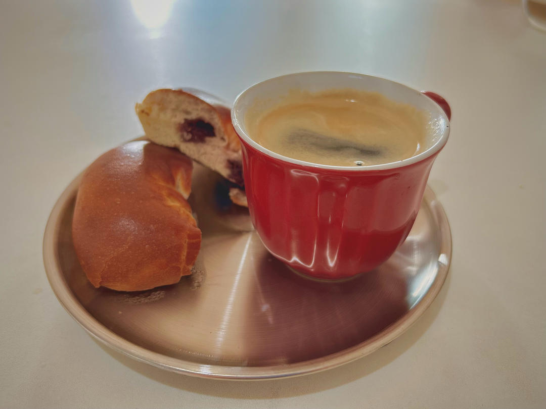 早餐•2024年1月1日