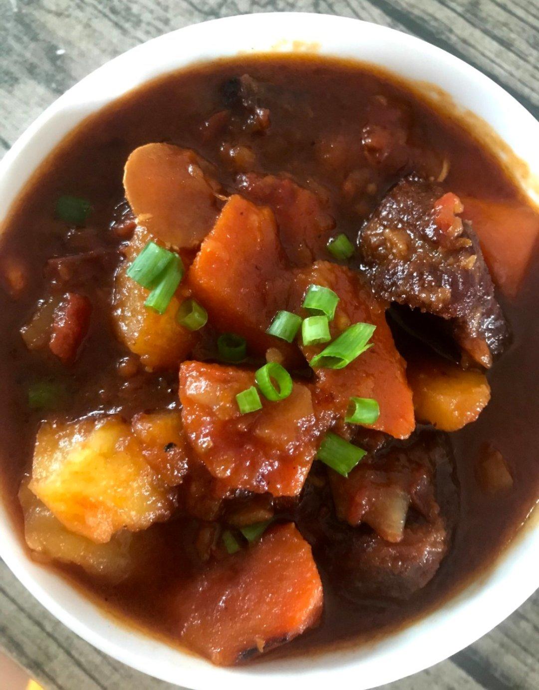 番茄土豆炖牛腩