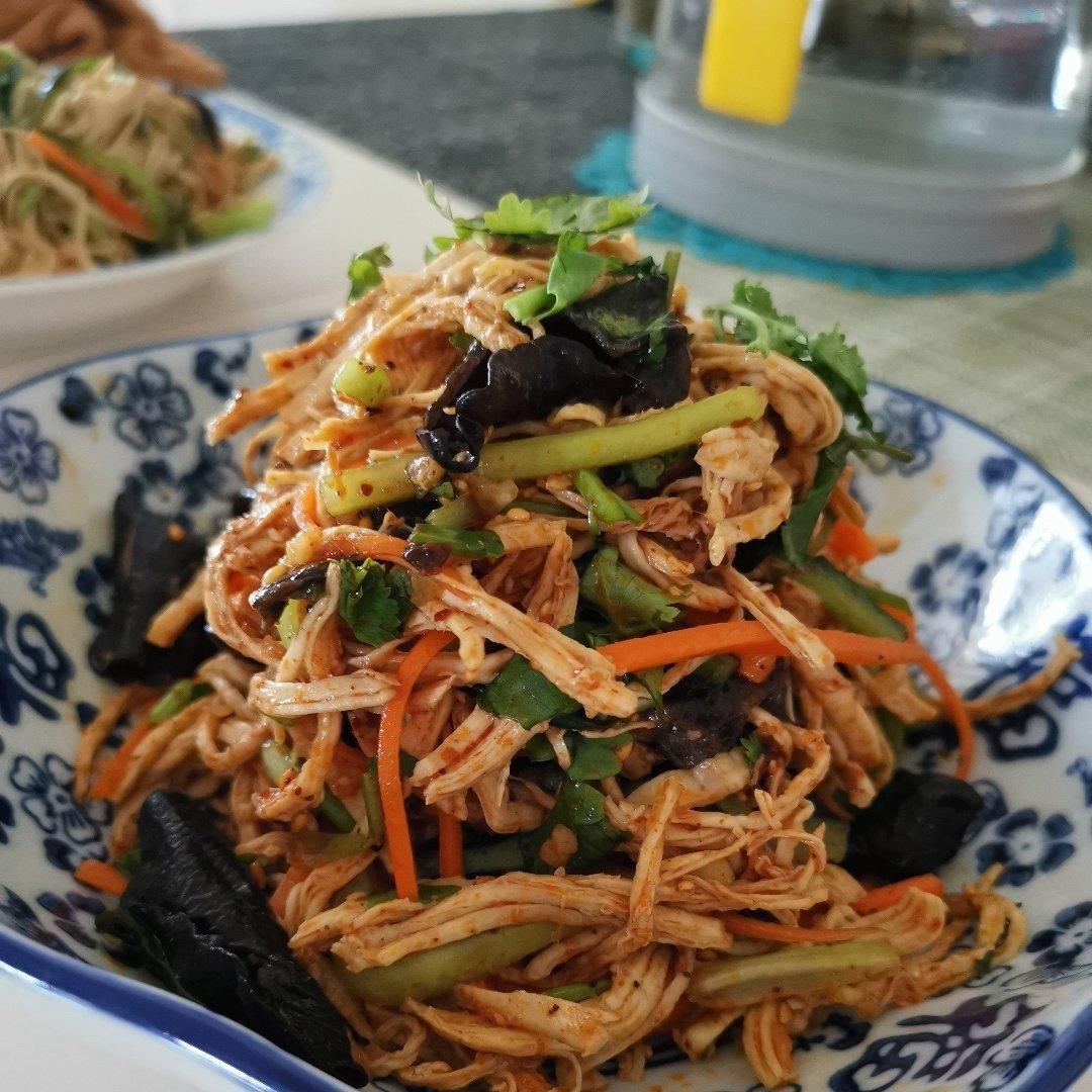 减脂健身｜凉拌手撕鸡丝（香辣&麻油版）