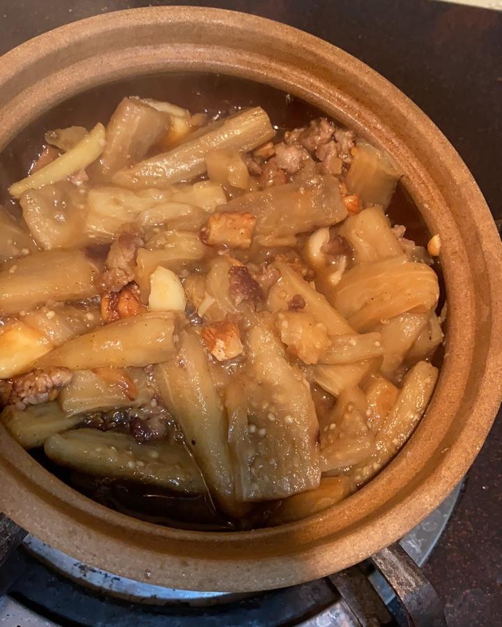 咸鱼茄子煲
