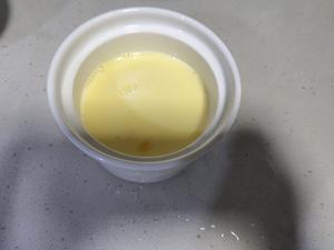 牛奶鸡蛋羹的做法 步骤2