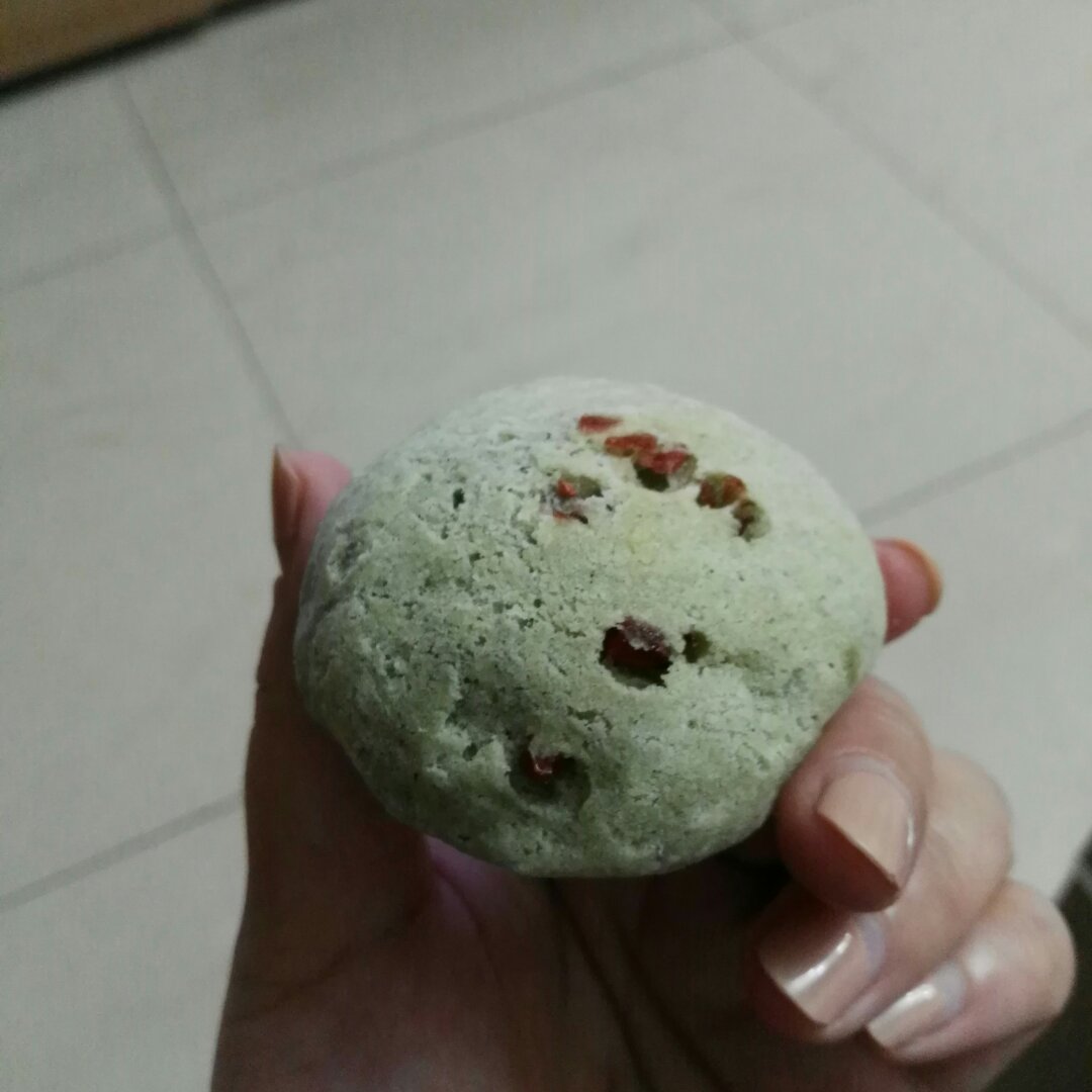 抹茶蔓越莓麻薯包（不回缩）