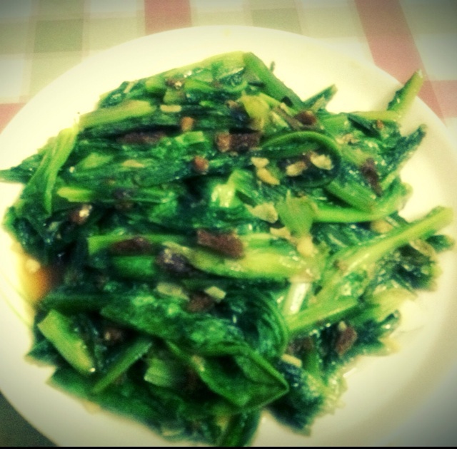 豆豉鲮鱼油麦菜