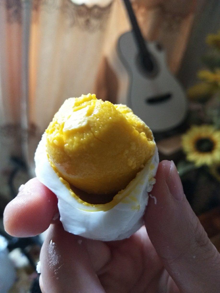 朴素的咸鸭蛋