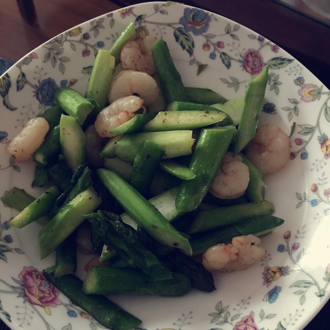 清炒芦笋虾仁
