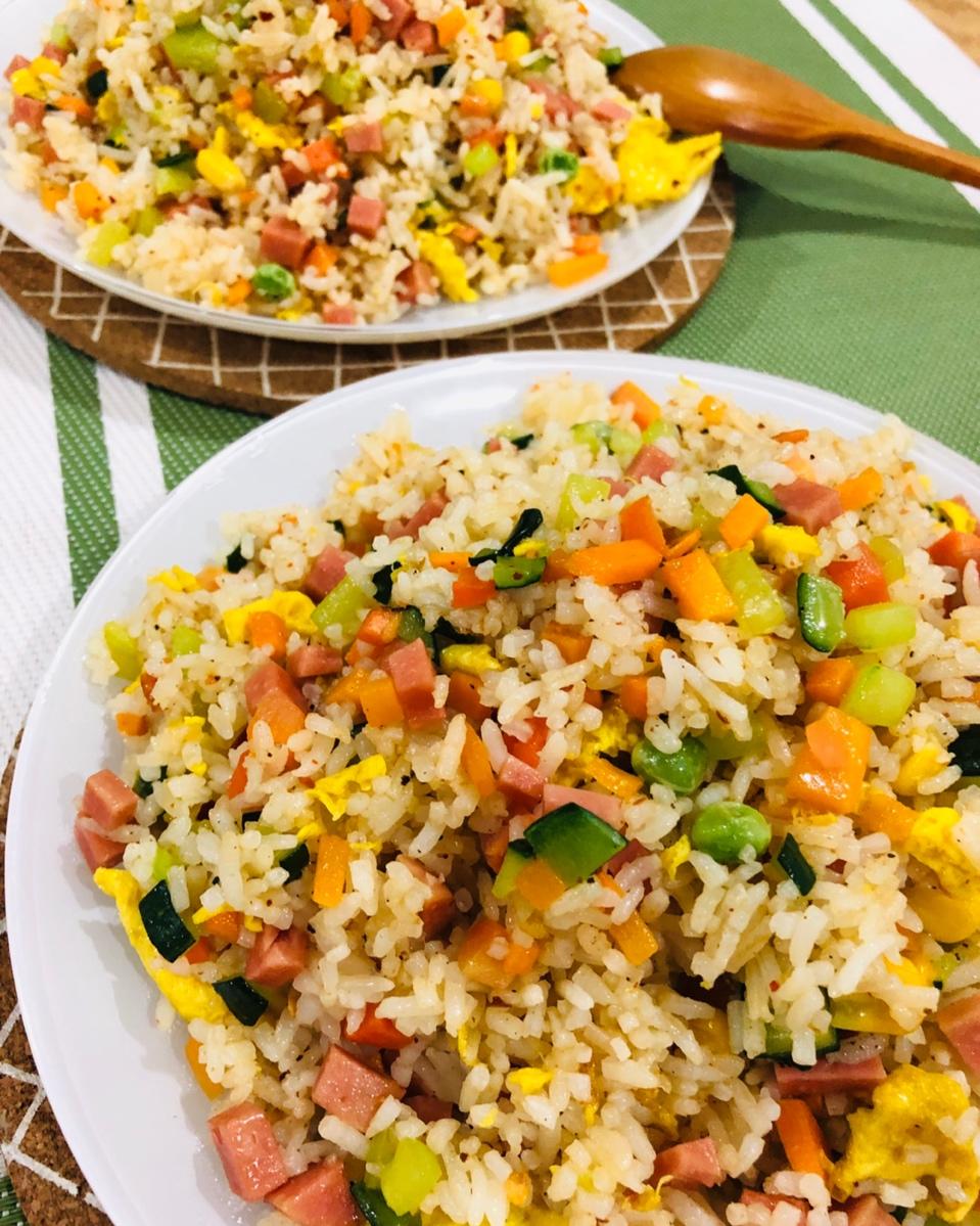 火腿蛋炒饭