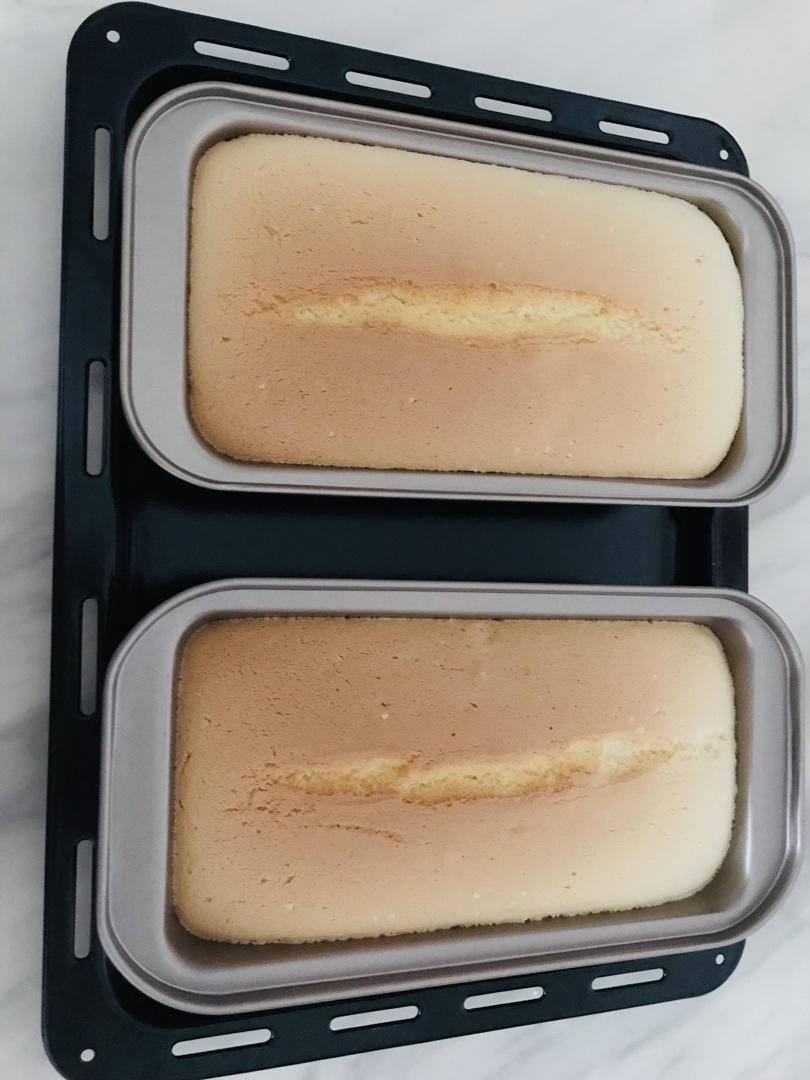蛋糕店超🔥的金枕蛋糕｜口感绵密🍰松松软软